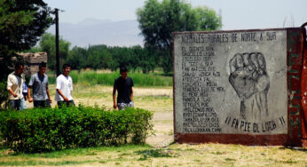 Normales rurales: vehículos de la memoria que están siendo exterminados