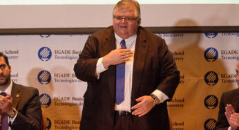 Las clases de corrupción de Agustín Carstens