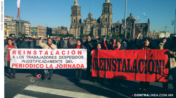 Trabajadores de La Jornada exigen reinstalación