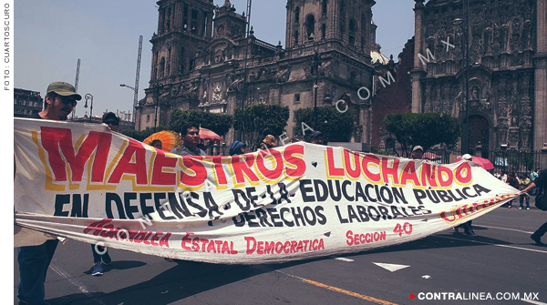 Plazas y nómina magisterial, responsabilidad del gobierno: AMLO