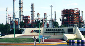 AMLO: neoliberales dejaron las refinerías de Pemex a un 32% de su capacidad operativa