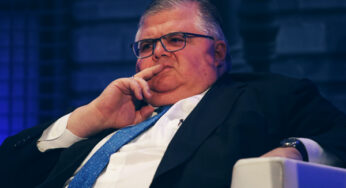 En Banco de México, Carstens gastó 32 millones en 72 vuelos privados