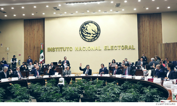 AMLO no emitirá decreto para posponer elecciones; le toca al INE