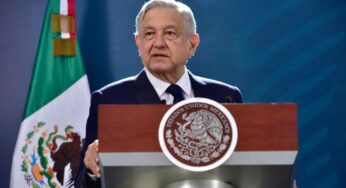 AMLO llama a defender el petróleo, la soberanía y a no cerrar refinerías