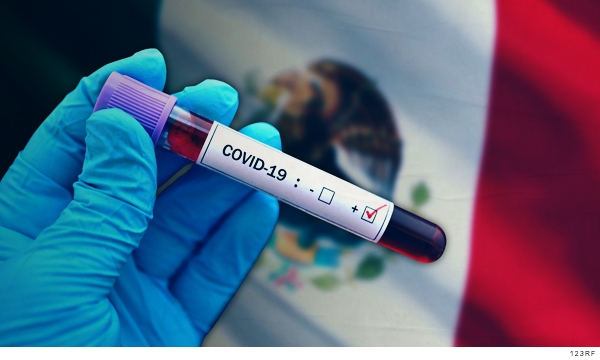 Muestra de sangre etiquetada con Covid-19