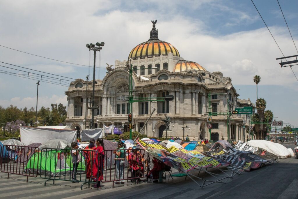 Indígenas triquis iniciarán bloqueos en la Ciudad de México