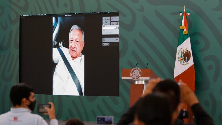 La conferencia matutina que encabeza el presidente se convirtió en tendencia en Twitter, con el hashtag #LaMañanera