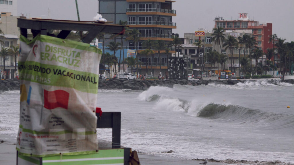 López Obrador también señaló que habrá apoyo económico para los afectados por las inundaciones en Tula (Hidalgo) y Ecatepec (Estado de México).