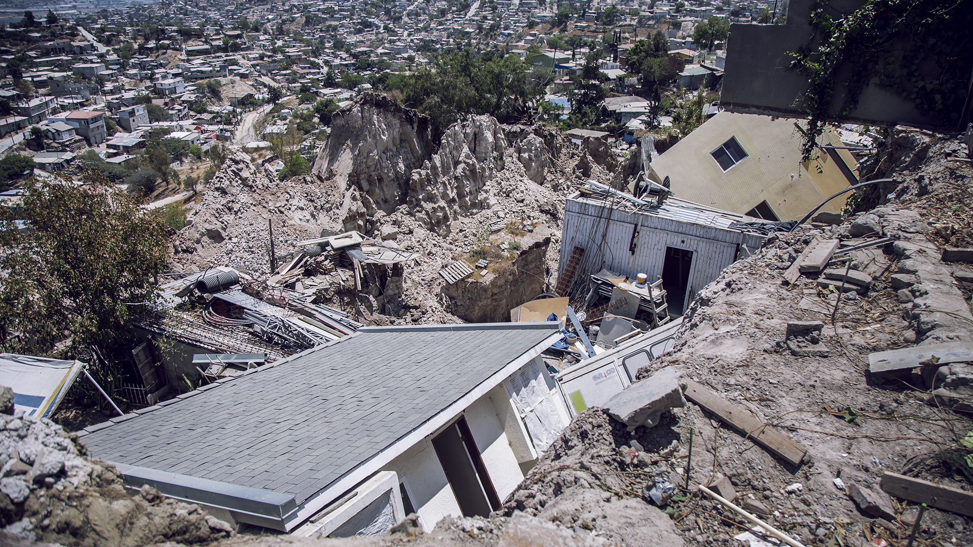 deslizamientos y derrumbes en Tijuana