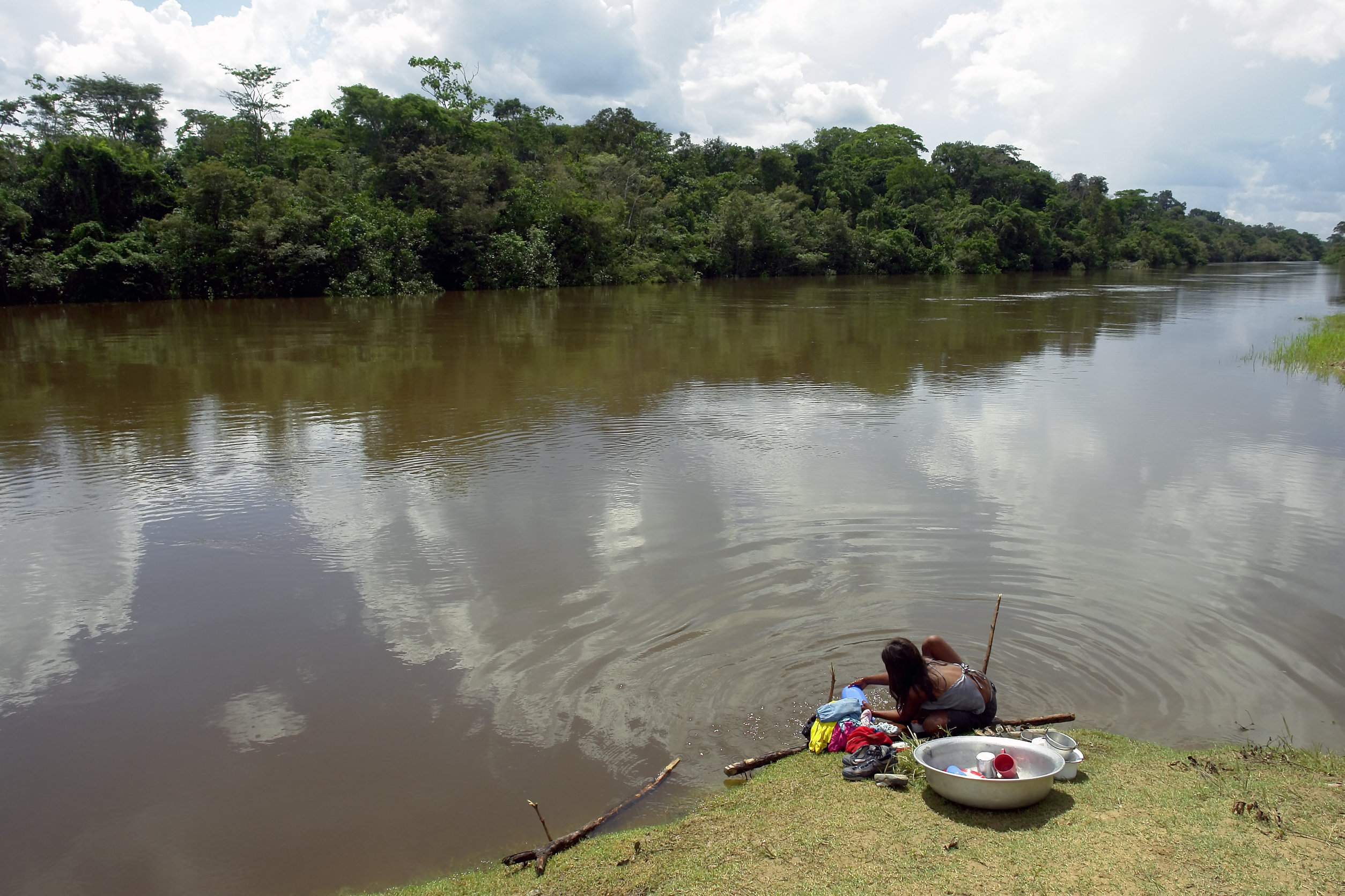 Paraguay violó derecho de indígenas al no prevenir contaminación