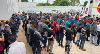 INM rescató a 334 migrantes de la caja de un tráiler en Veracruz