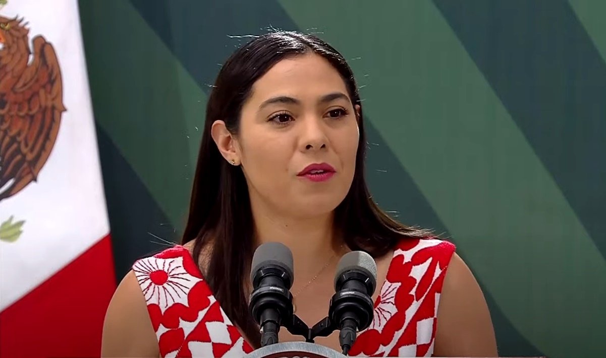 Indira Vizcaíno Silva, nueva gobernadora de Colima
