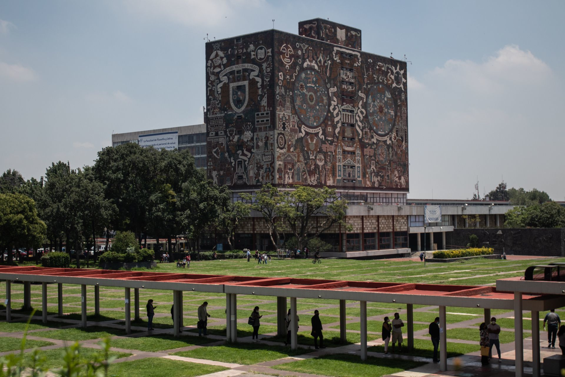 Imagen de la rectoria de la UNAM