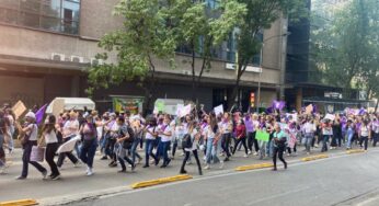 Agradece AMLO a mujeres por protesta pacífica