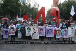 “Se está rompiendo el pacto de silencio y de impunidad”: AMLO, a ocho años de la desaparición de los 43 de Ayotzinapa