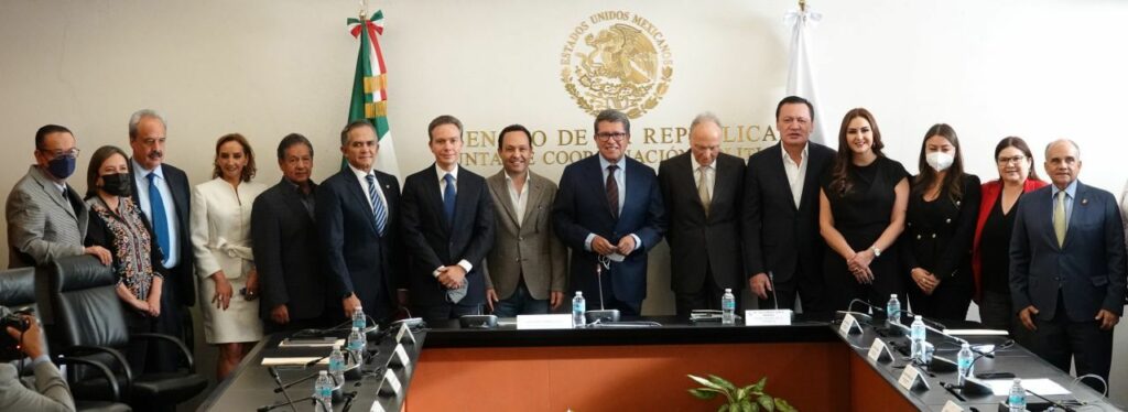 Alejandro Gertz Manero, fiscal General de la República, acudió a su comparecencia ante la JUCOPO a puerta cerrada, en el Senado de la República