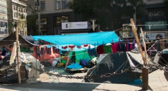 Indígenas triquis desplazados en la Ciudad de México son removidos del plantón por elementos de seguridad