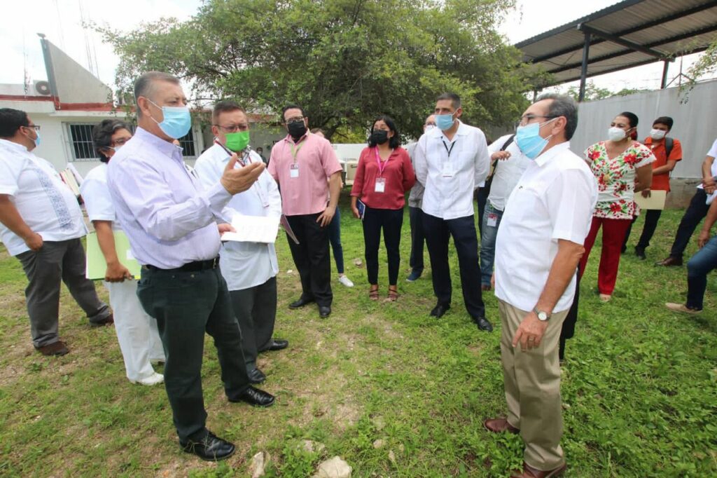 director del ISSSTE supervisa clínicas en Yucatán
