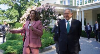 AMLO inicia visita oficial a EU; conversa con vicepresidenta Harris