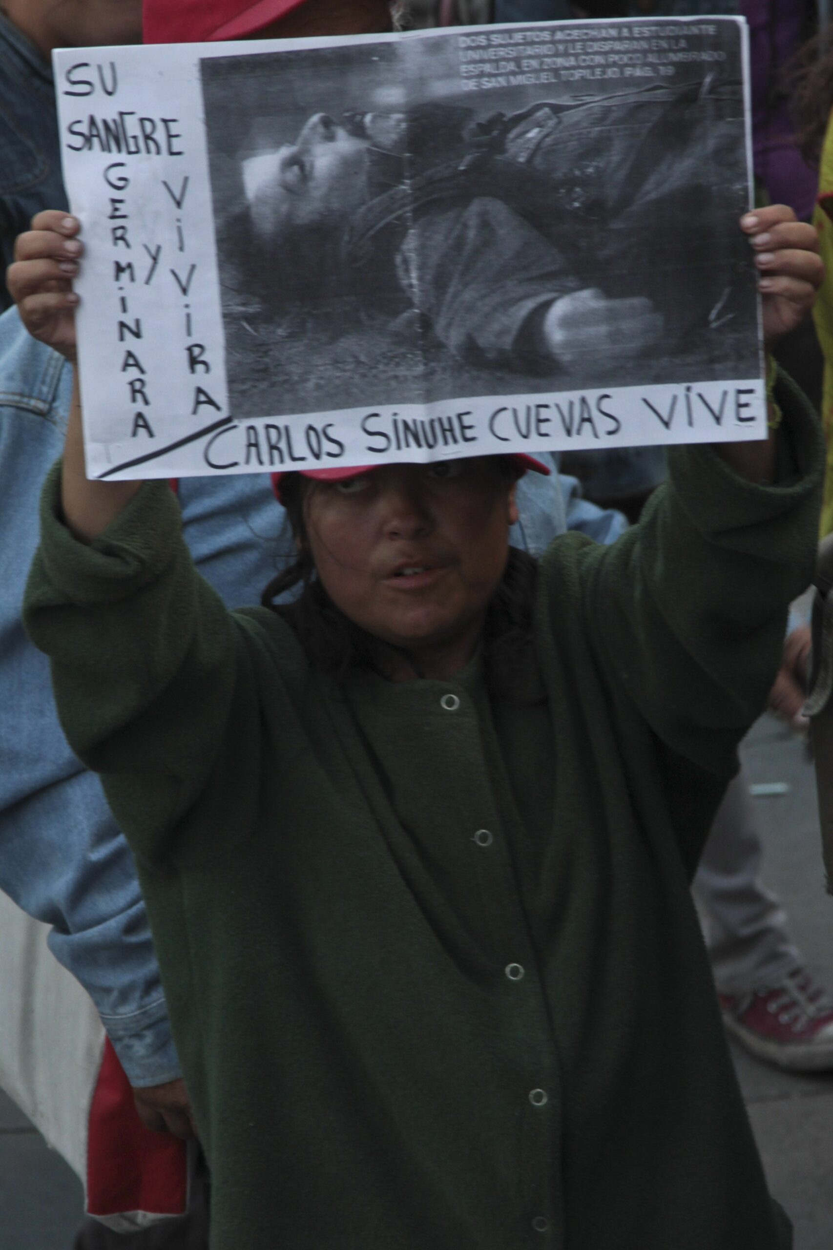 Manifestación a favor de Carlos Sinhué