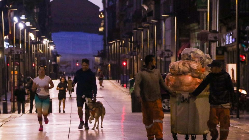 Más de 123 mil luminarias LED alumbran la CDMX