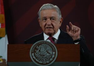 AMLO envía nueva terna al Senado para ministra de la Corte; repiten dos