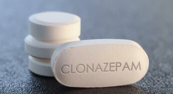 Detienen a narcomenudistas que vendían drogas y clonazepam en escuelas