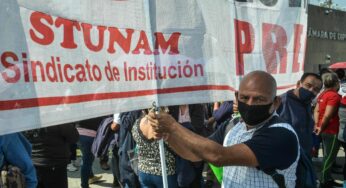 Veinte trabajadores titulados de la cúpula del STUNAM logran reclasificación