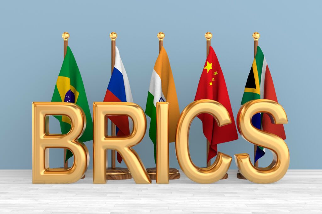 Conflictos y multiporalidad ante el el auge económico de los BRICS. Washington teme el crecimiento económico de Pekín