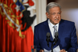 “México y Chile seguirán unidos por los ideales de libertad, justicia, democracia y respeto irrestricto a las soberanías”: AMLO