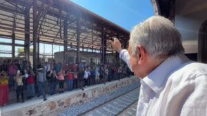 Andrés Manuel López Obrador inauguró la Línea Z del servicio de pasajeros del Tren Interoceánico del Istmo de Tehuantepec