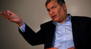 Al neoliberalismo lo defienden quienes se benefician de él: Rafael Correa