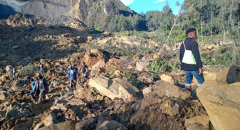 Continúan tareas de rescate tras el desprendimiento de tierras en Papúa Nueva Guinea