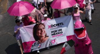 Marea rosa … el lobo vestido de abuelita