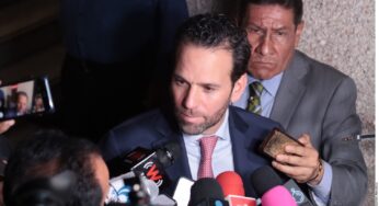 A Loret no se le investiga; denuncia contra LatinUs es por lavado: Gómez