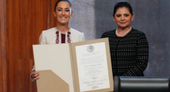 Claudia Sheinbaum recibe constancia como primera mujer presidenta electa