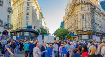 Los jubilados, las víctimas del ajuste en Argentina