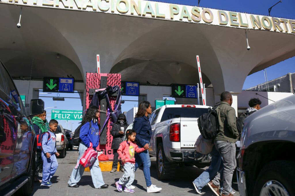 Sheinbaum asegura que sólo hay dos denuncias de presuntas violaciones a derechos humanos de los deportados.